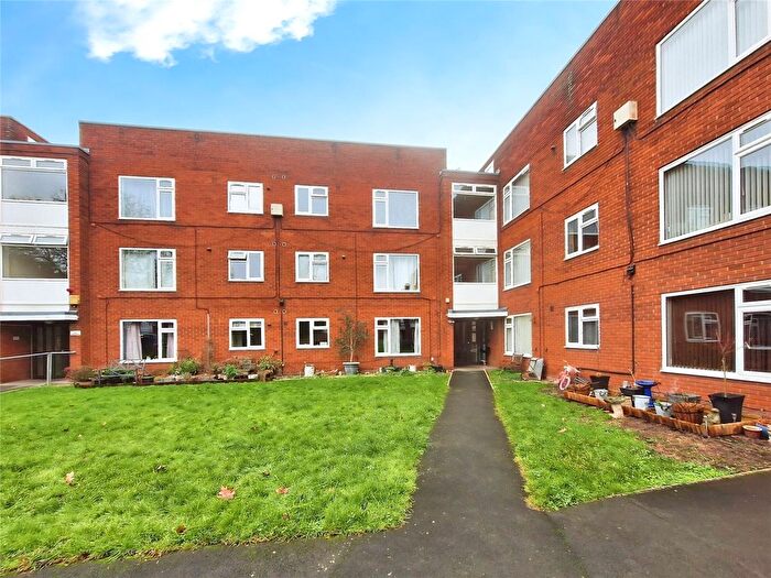 1 Bedroom Flat For Sale In Garrett Street, Nuneaton, Warwickshire, CV11
