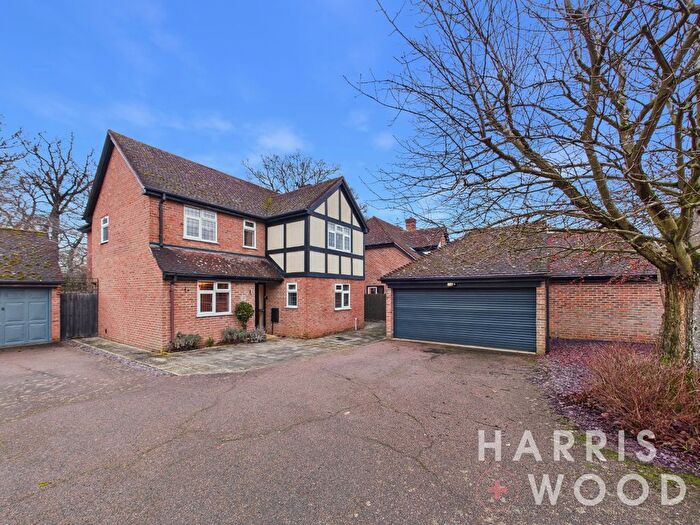 4 Bedroom Detached House For Sale In Carshalton End, Colchester, Essex, CO3