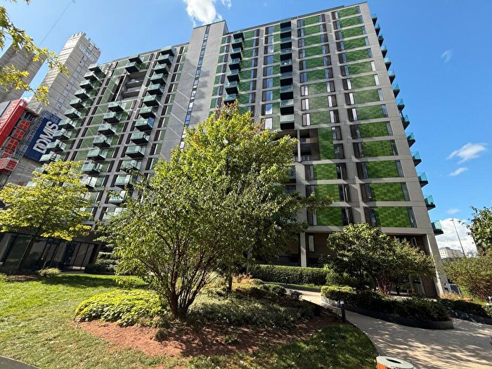 2 Bedroom Flat To Rent In Bury Street, Salford, M3