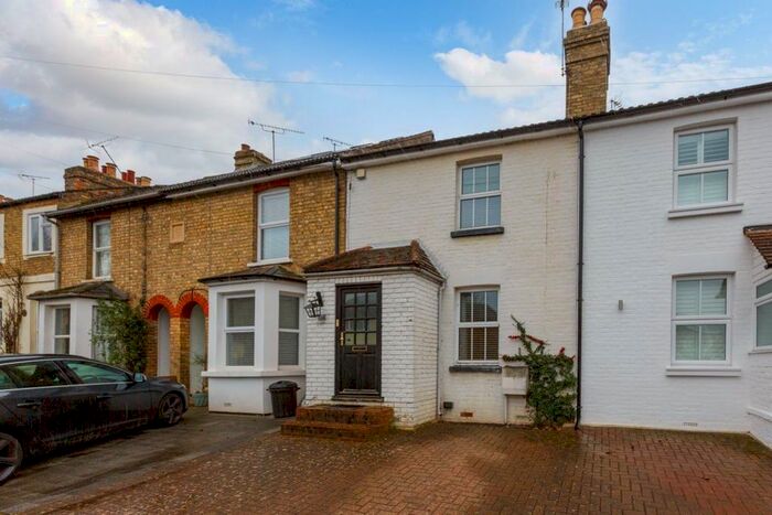 2 Bedroom Terraced House To Rent In Grove Road, Sevenoaks, TN14