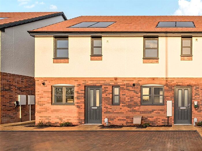 2 Bedroom End Of Terrace House For Sale In Thimbleby Close, Bedworth, Warwickshire, CV12