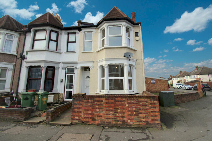 2 Bedroom Flat To Rent In Woolwich Road, Bexleyheath, DA7