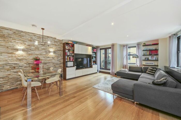 4 Bedroom End Of Terrace House To Rent In Wapping Wall, London, E1W