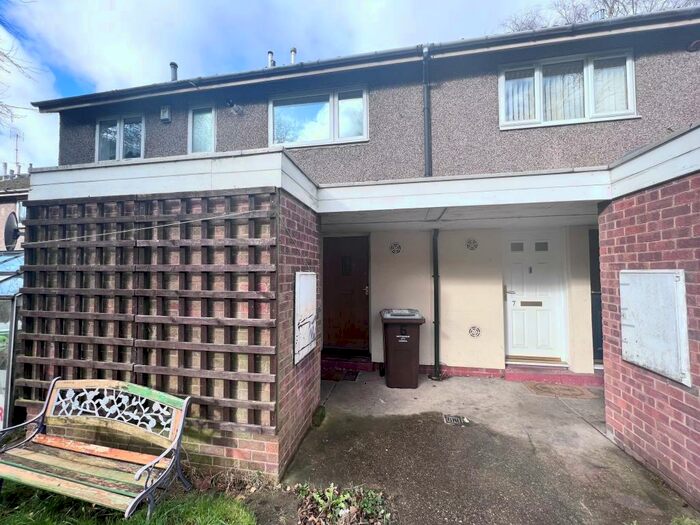 1 Bedroom Apartment To Rent In Woodlane Gardens, Nottingham, NG3