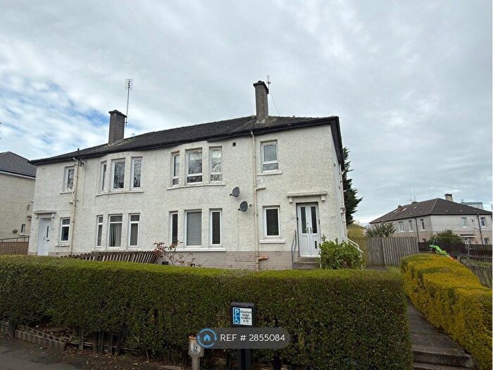 2 Bedroom Flat To Rent In Thornliebank, Glasgow, G46