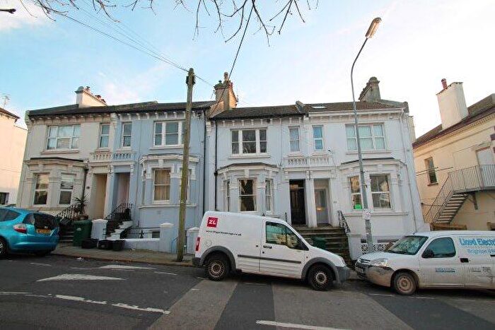 1 Bedroom Flat To Rent In Ditchling Rise, Brighton, BN1