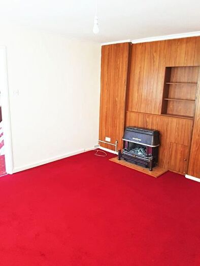 3 Bedroom End Of Terrace House To Rent In Belstedes, Laindon, Basildon, SS15
