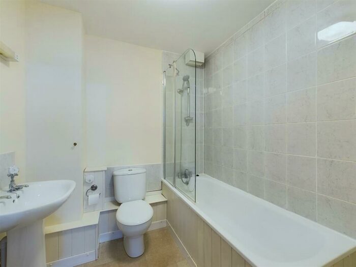 2 Bedroom Flat To Rent In Ashley Down Road, Bristol, BS7
