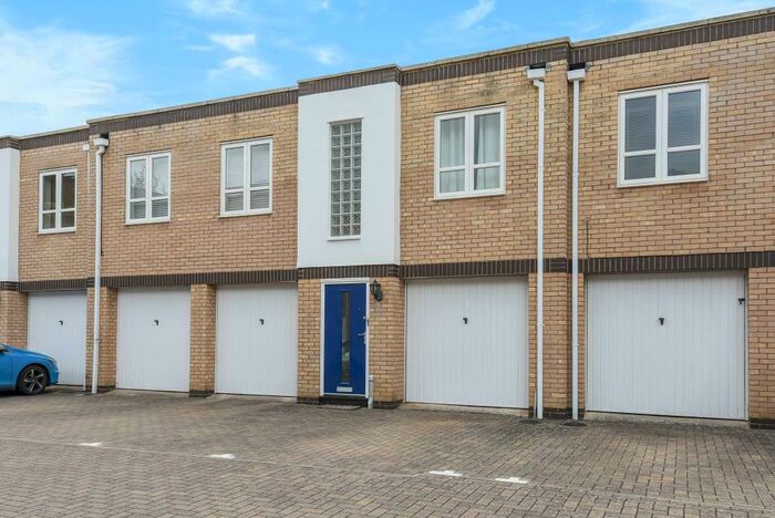 1 Bedroom Apartment To Rent In Town Centre, Bicester, OX26