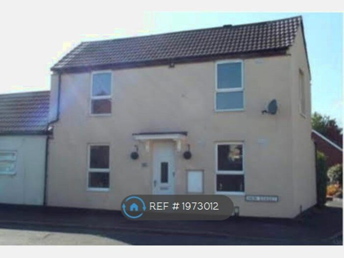 3 Bedroom Semi-Detached House To Rent In New Street, Chasetown, Burntwood, WS7