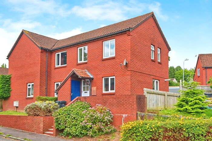 3 Bedroom Semi-Detached House For Sale In Whitworth Road, Minehead, TA24