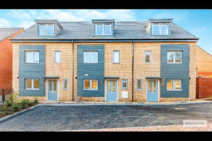 3 Bedroom Property To Rent In Carnelian Avenue, Wellingborough, NN8