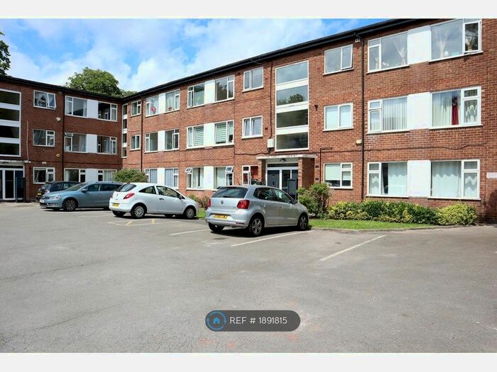 2 Bedroom Flat To Rent In Fairfield Court, Manchester, M14