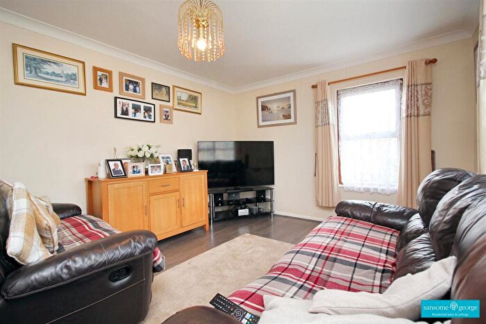 1 Bedroom Retirement Property For Sale In Gordon Palmer Court, Reading, RG30