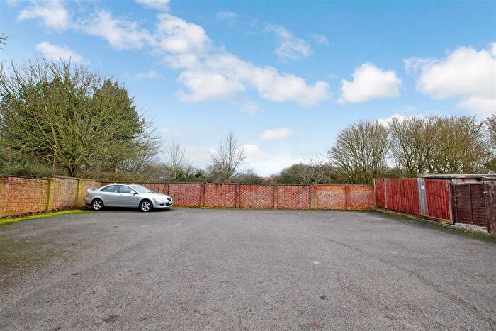 1 Bedroom Maisonette To Rent In Longstock Court, Eastleaze, SN5