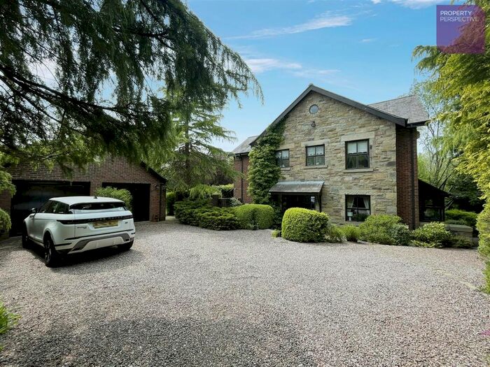 5 Bedroom Property For Sale In Millwood Close, Withnell, Chorley, PR6