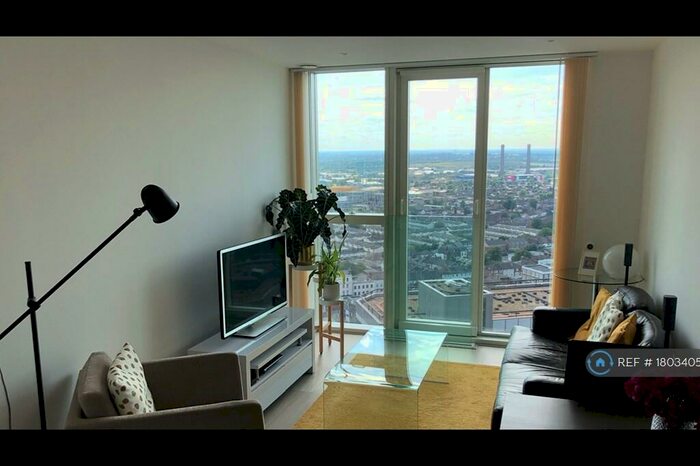 1 Bedroom Flat To Rent In Pinnacle Apartments, Croydon, CR0