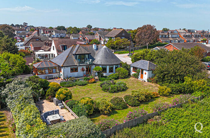 4 Bedroom Detached House For Sale In Seathorpe Avenue, Minster On Sea, Sheerness, Kent, ME12