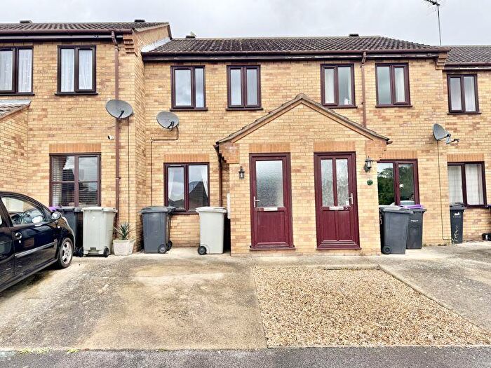 2 Bedroom Terraced House For Sale In The Sidings, Louth, LN11
