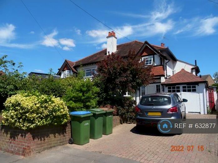 3 Bedroom Semi-Detached House To Rent In Ditton Hill Road, Long Ditton, Surbiton, KT6