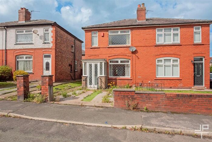 3 Bedroom Semi-Detached House To Rent In Leopold Street, Pemberton, Wigan, WN5