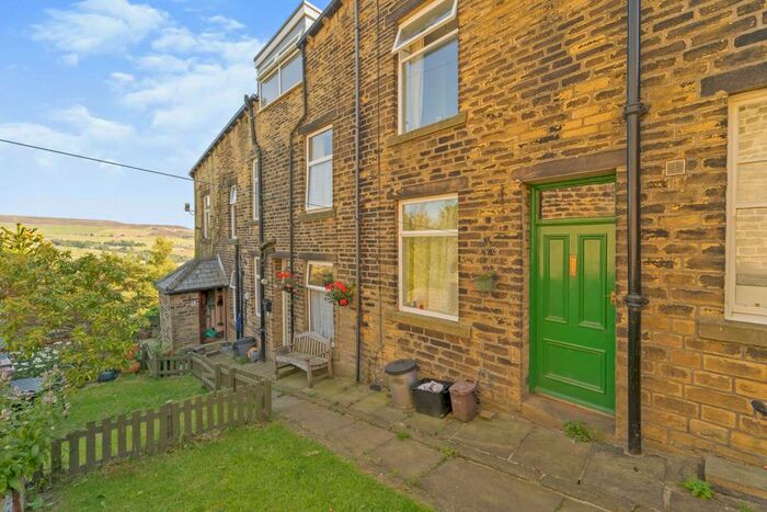 2 Bedroom Terraced House To Rent In Co-Operative Terrace, Heptonstall, Hebden Bridge, West Yorkshire, HX7