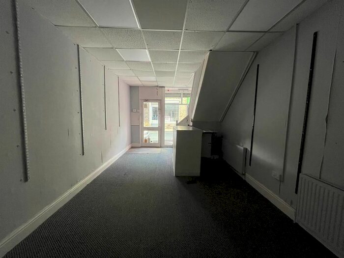 1 Bedroom Block Of Flats To Rent In Northgate, Gomersal, Cleckheaton BD19