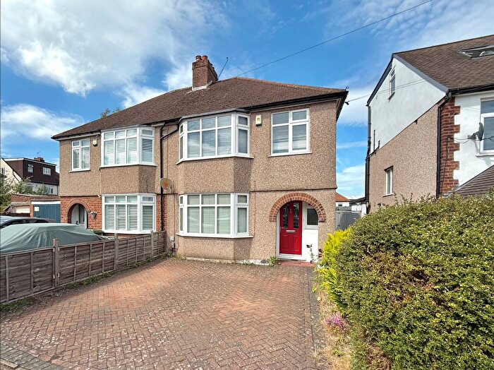 3 Bedroom Semi-Detached House To Rent In Westfield Avenue, Watford, WD24