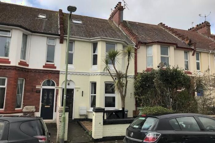 2 Bedroom Maisonette To Rent In Kings Road, Preston, Paignton, TQ3