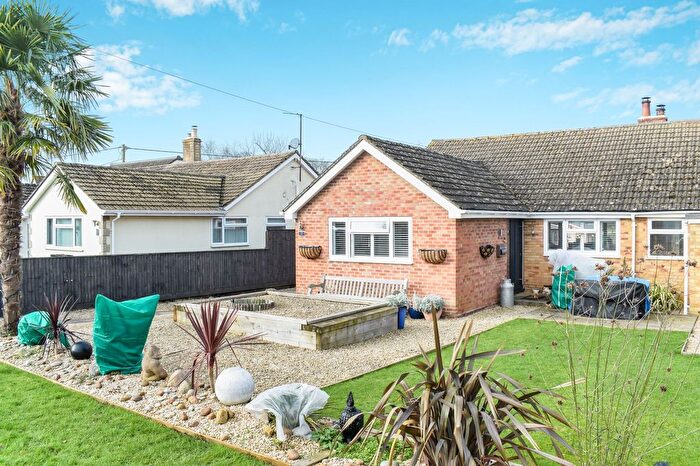 2 Bedroom Semi-Detached Bungalow For Sale In The Broadway, Charlton On Otmoor, OX5