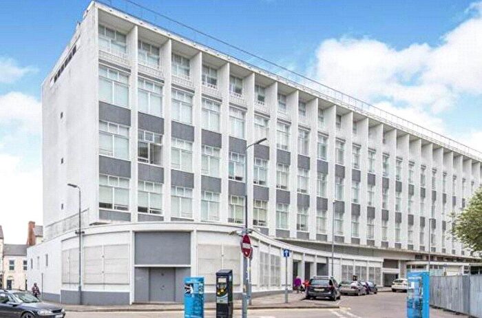 2 Bedroom Flat For Sale In Lee Street, Leicester, Leicestershire, LE1