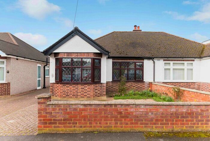 3 Bedroom Terraced House To Rent In Burleigh Gardens, Ashford, TW15