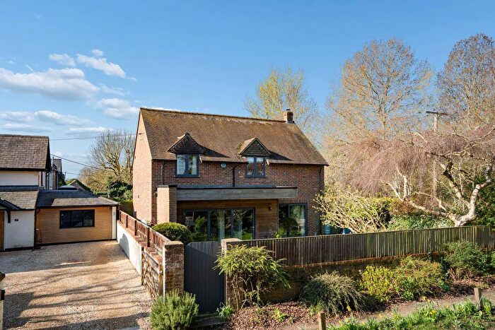 4 Bedroom Detached House For Sale In Birch Tree House Worminghall, Aylesbury, HP18