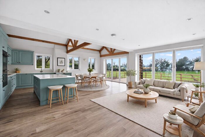 3 Bedroom Detached House To Rent In Byron Barn, Browns Lane, Knowle, B93