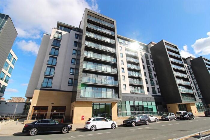 2 Bedroom Apartment For Sale In Chadwick Street, Leeds, LS10