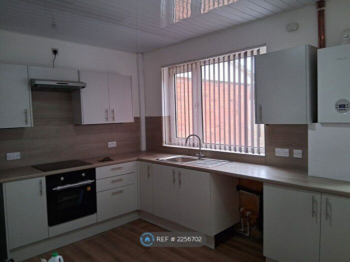 2 Bedroom Terraced House To Rent In Mealhouse Lane, Atherton, Manchester, M46