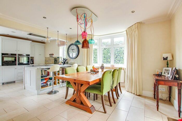 4 Bedroom Detached House For Sale In Solent Road, Walkford, Christchurch, BH23