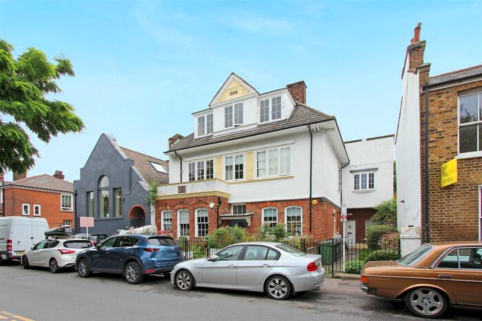 1 Bedroom Flat To Rent In Watsons Street, Depfort, SE8