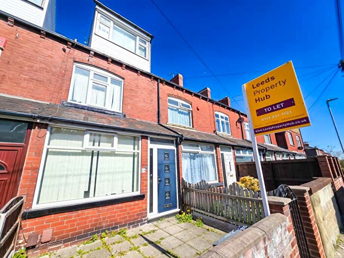 4 Bedroom Terraced House To Rent In Cross Flatts Place, Leeds, West Yorkshire, LS11