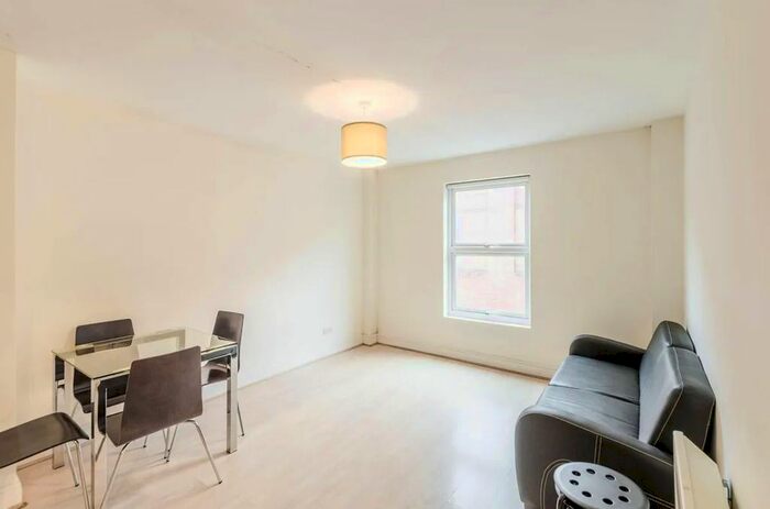1 Bedroom Flat To Rent In Boston Place, Marylebone, London, NW1