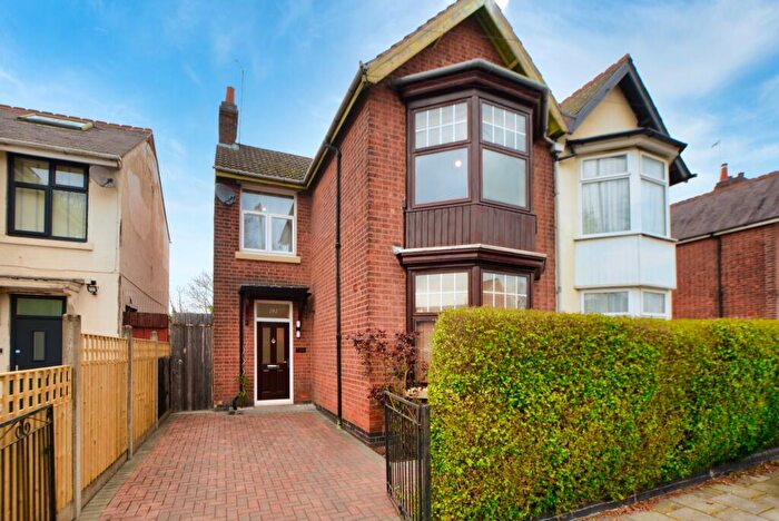 4 Bedroom Semi-Detached House For Sale In Evington Road, Evington, Leicester, LE2