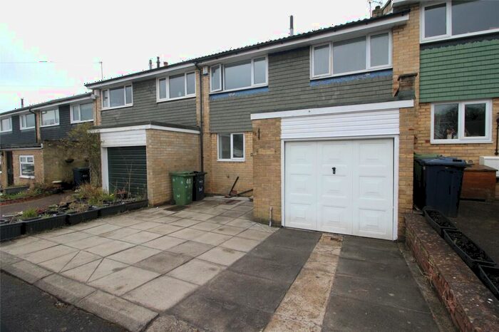 3 Bedroom Terraced House To Rent In Dene Crescent, Ryton, NE40