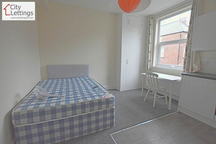 Studio To Rent In Burns Street, Nottingham NG7