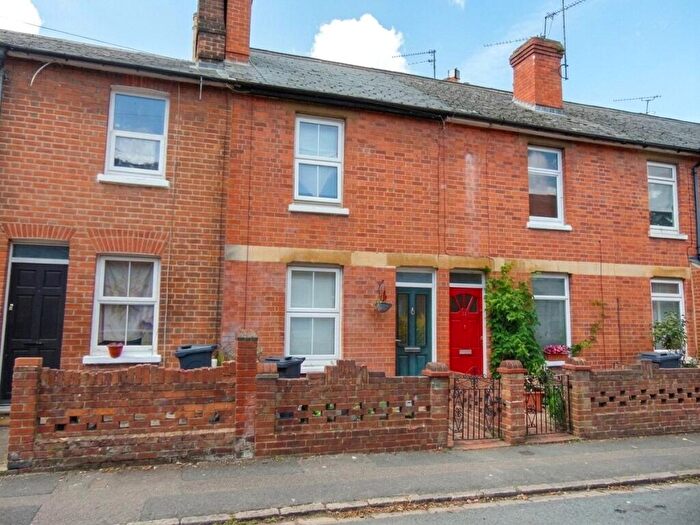 2 Bedroom Terraced House To Rent In Eldon Street, Reading, Berkshire, RG1