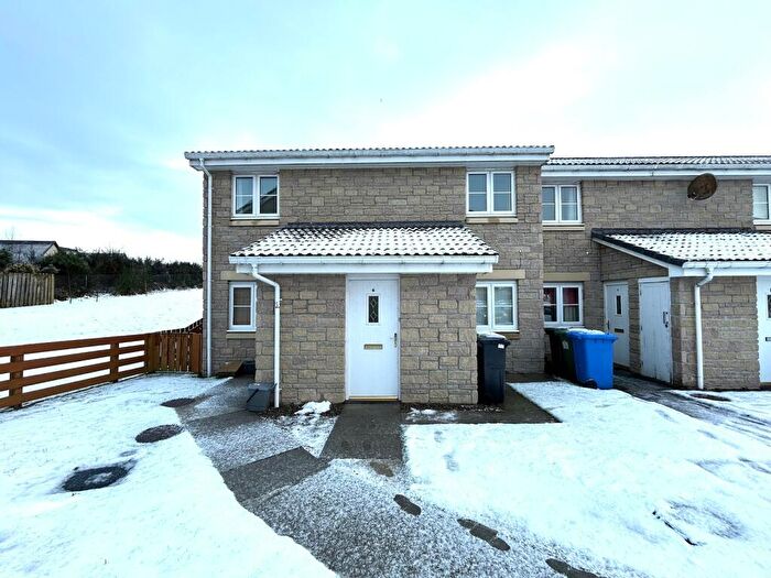 2 Bedroom Flat To Rent In Rowan Court, Resaurie, Inverness., IV2