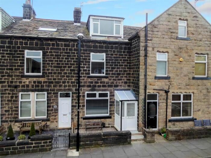 4 Bedroom Property To Rent In Carrington Terrace, Guiseley, LS20