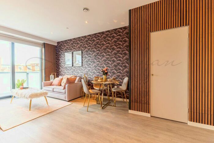 Studio To Rent In High Street, Orpington, BR6