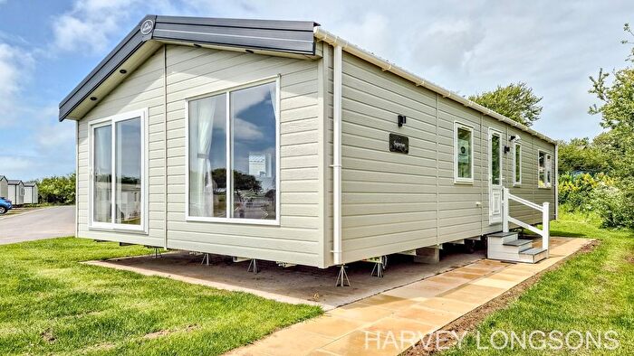 2 Bedroom Park Home For Sale In Combe Martin, Ilfracombe, EX34