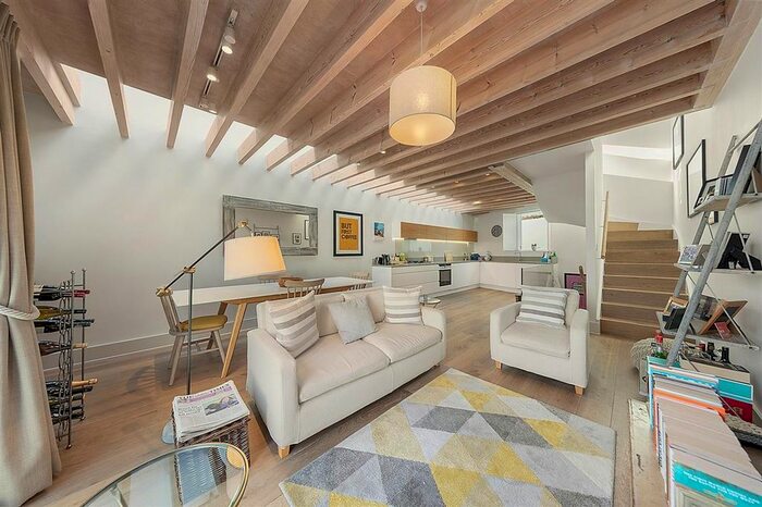 4 Bedroom Mews To Rent In Linen Mews, London, W12