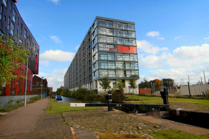 1 Bedroom Apartment To Rent In Milliners Wharf, Munday Street, Manchester, M4
